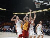 三亿体育体育视频-拜仁慕尼黑劲吞败仗，德甲劲旅压力山大