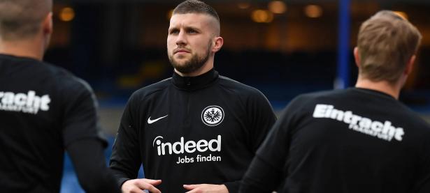 三亿体育体育在线-关于斯图加特主场告捷，连胜势头如虹的信息