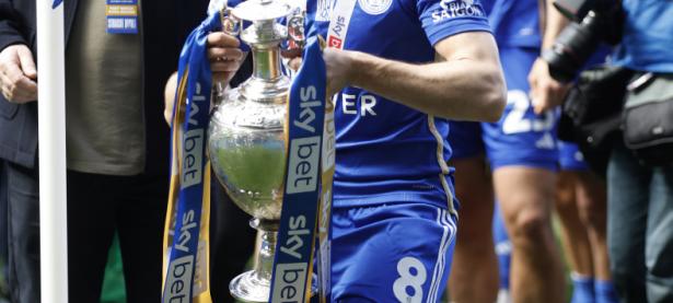 三亿体育体育地址-关于哈德斯菲尔德镇在英超联赛中赢得重要胜利的信息