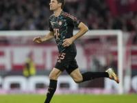 三亿体育体育地址-弗赖堡中场球员持续发挥稳定，领队前进方向的简单介绍