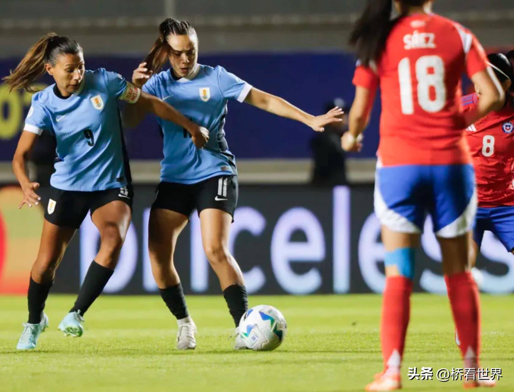 国际女足在比赛中展现出独特魅力
