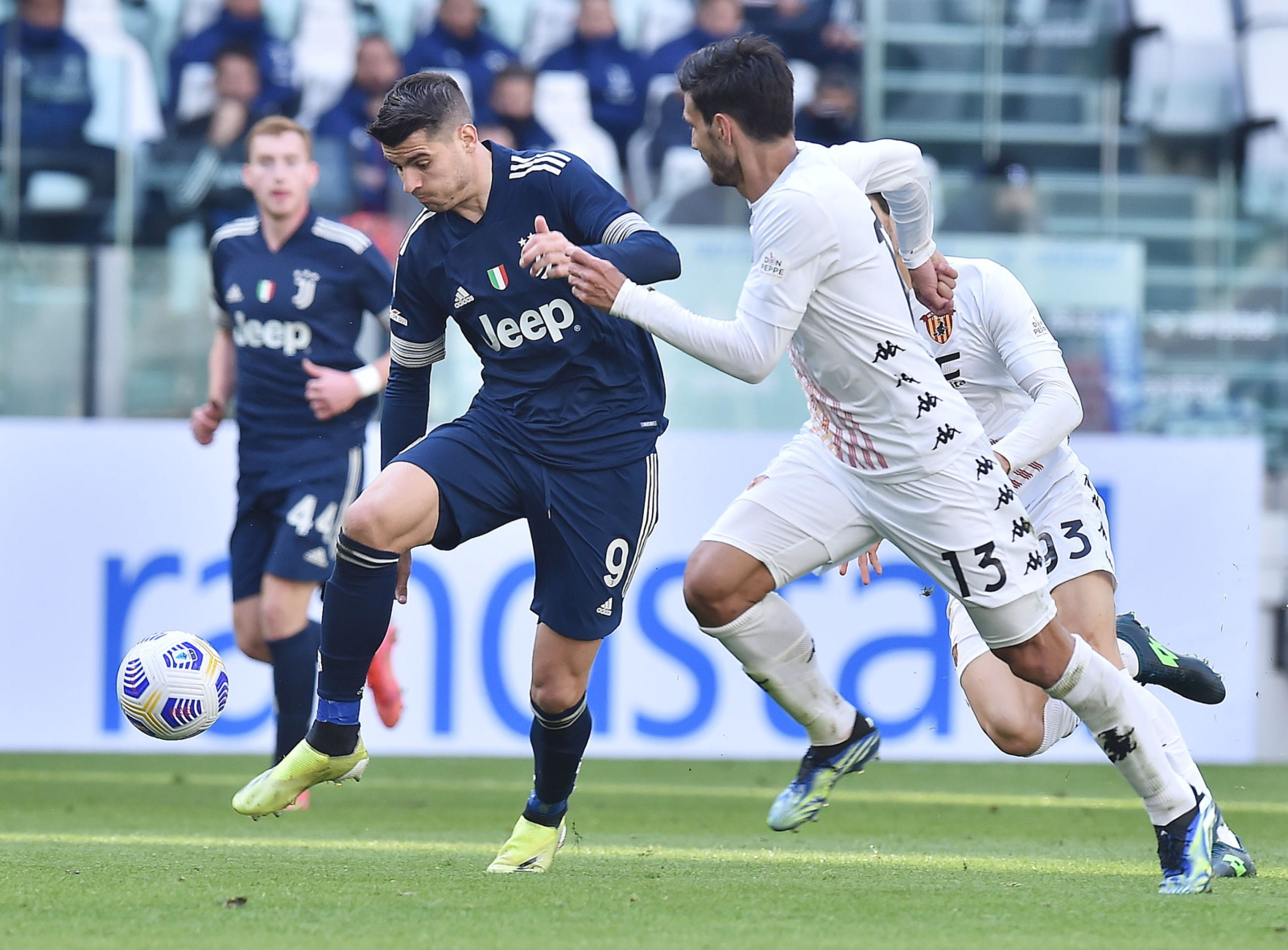 关于尤文图斯主场欲取三分，不想小组淘汰的信息