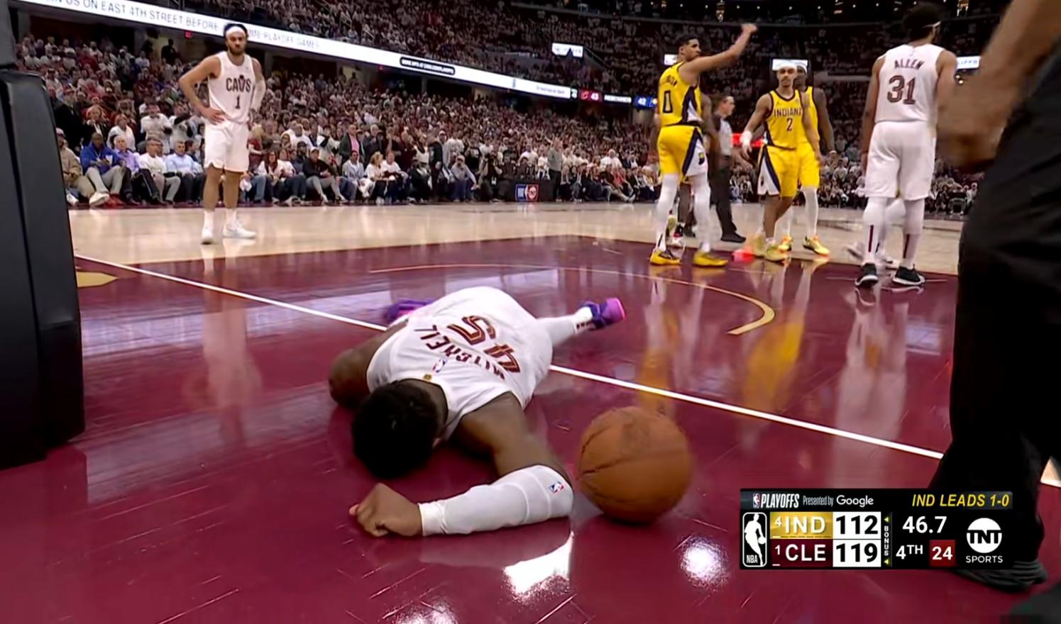 爵士擒下魔术，米切尔砍下35分